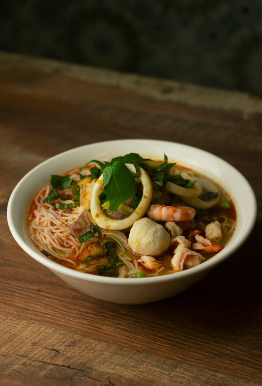 S3. Thai Seafood Soup (Bún Thái hải sản)