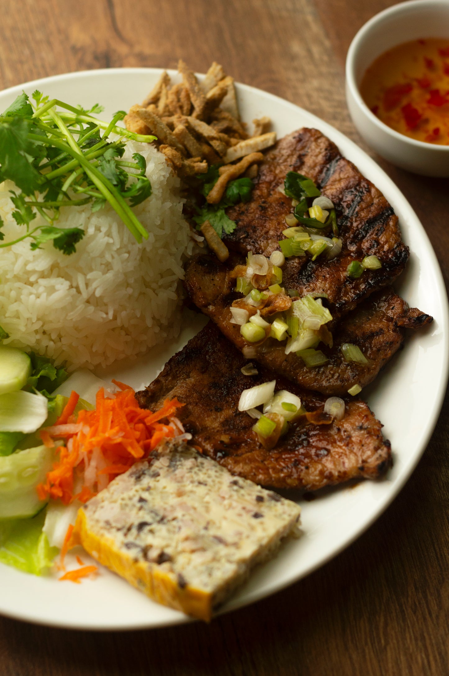 C4. Grilled Pork on Steamed Rice - Cơm sườn heo
